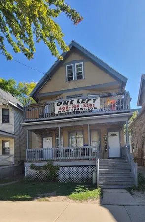 $1,575 | 511 West Mifflin Street, Unit 2, Madison, WI 53703