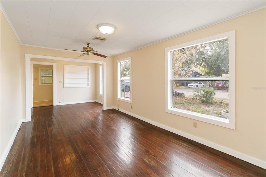 2121 10th Street St. Cloud, FL 34769 - Photo 8 of 32