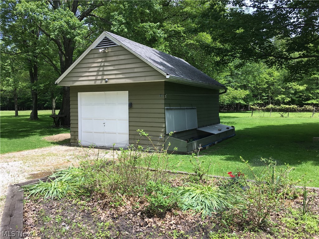 31299 White Road Wickliffe, OH 44092 - Photo 19 of 26 Gallery Image 19