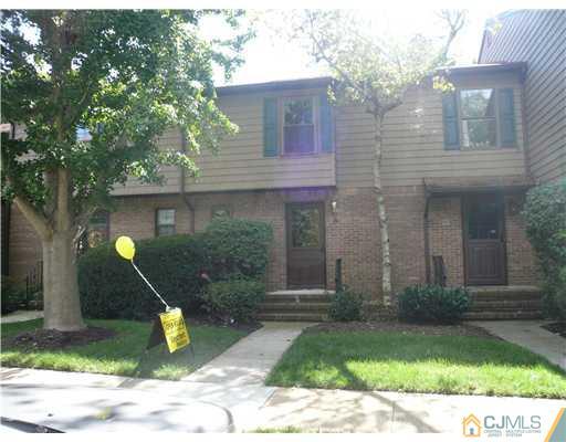 22 Pheasant Run Edison, NJ 08820 - Photo 1 of 10