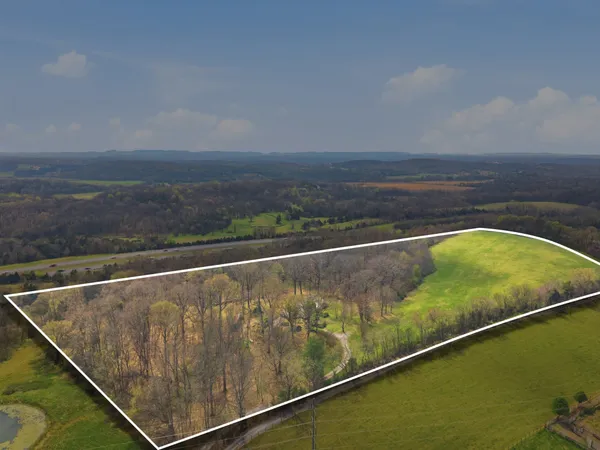 $1,750,000 | 8267 Hawkins Road, College Grove, TN 37046