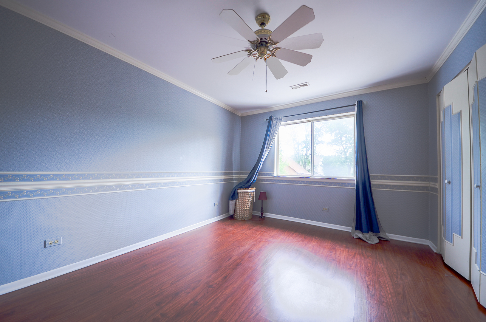 916 South Plum Grove Road, Unit 223 Palatine, IL 60067 - Photo 11 of 14