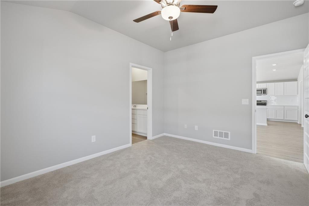 19475 Lincoln Street Spring Hill, KS 66083 - Photo 4 of 22