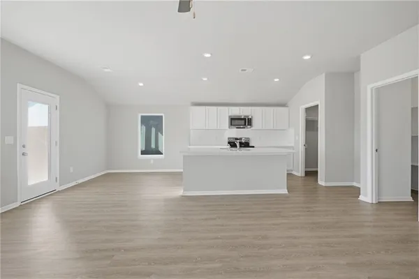 $345,690 | 19475 Lincoln Street, Spring Hill, KS 66083