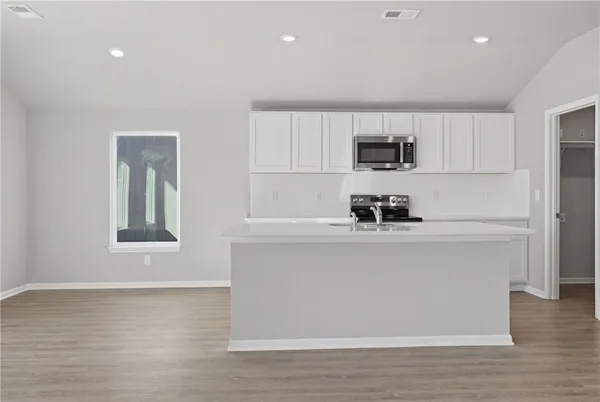$345,690 | 19475 Lincoln Street, Spring Hill, KS 66083
