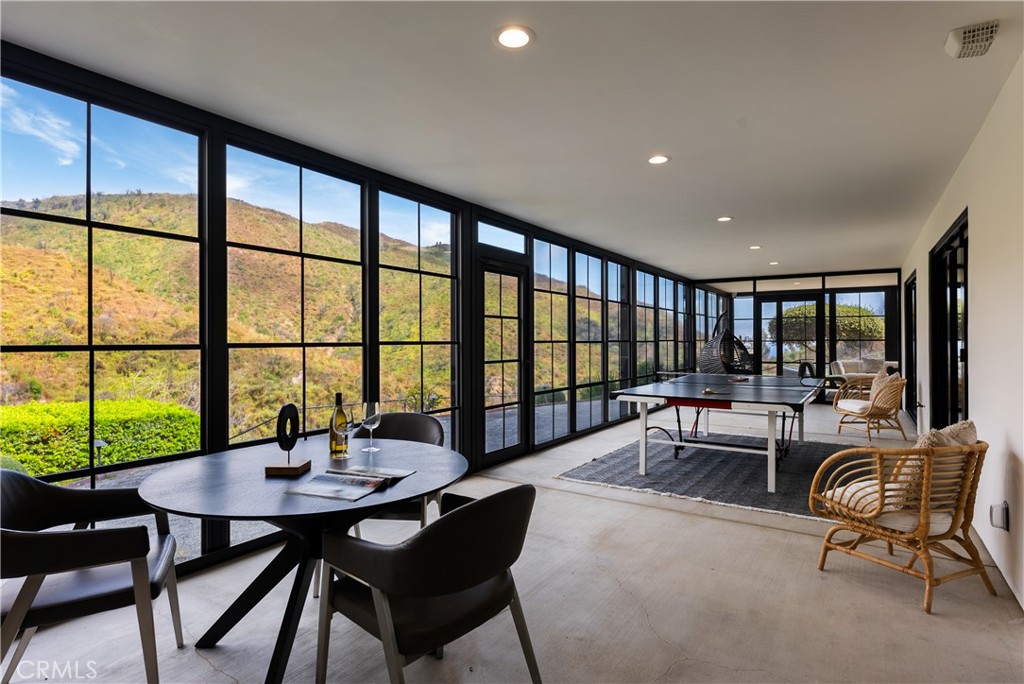 21656 Las Flores Heights Road Malibu, CA 90265 - Photo 43 of 71