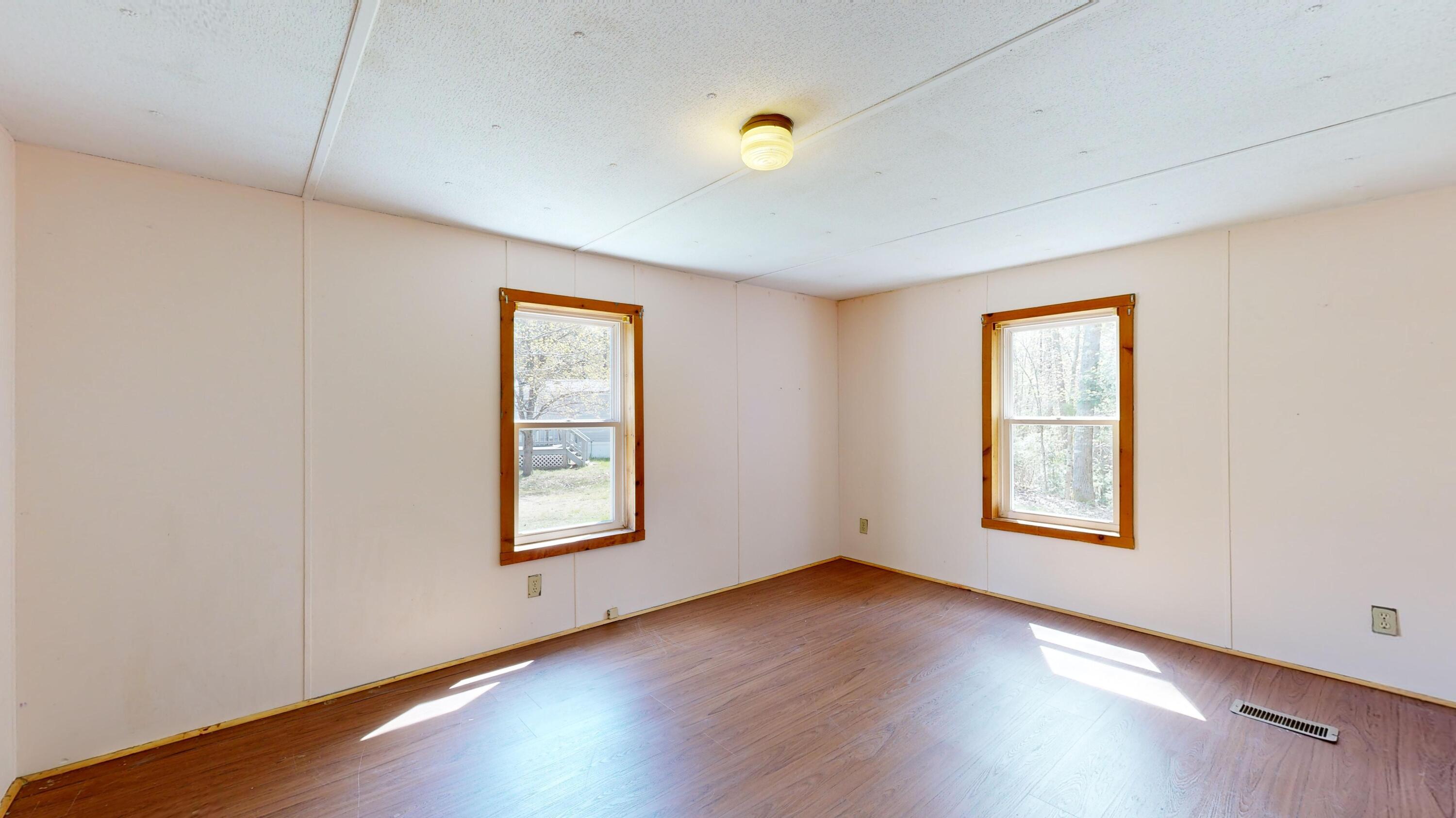 114 Plains Road Leeds, ME 04263 - Photo 18 of 32 114-Plains-Rd-Leeds-ME-04263-05162024_08