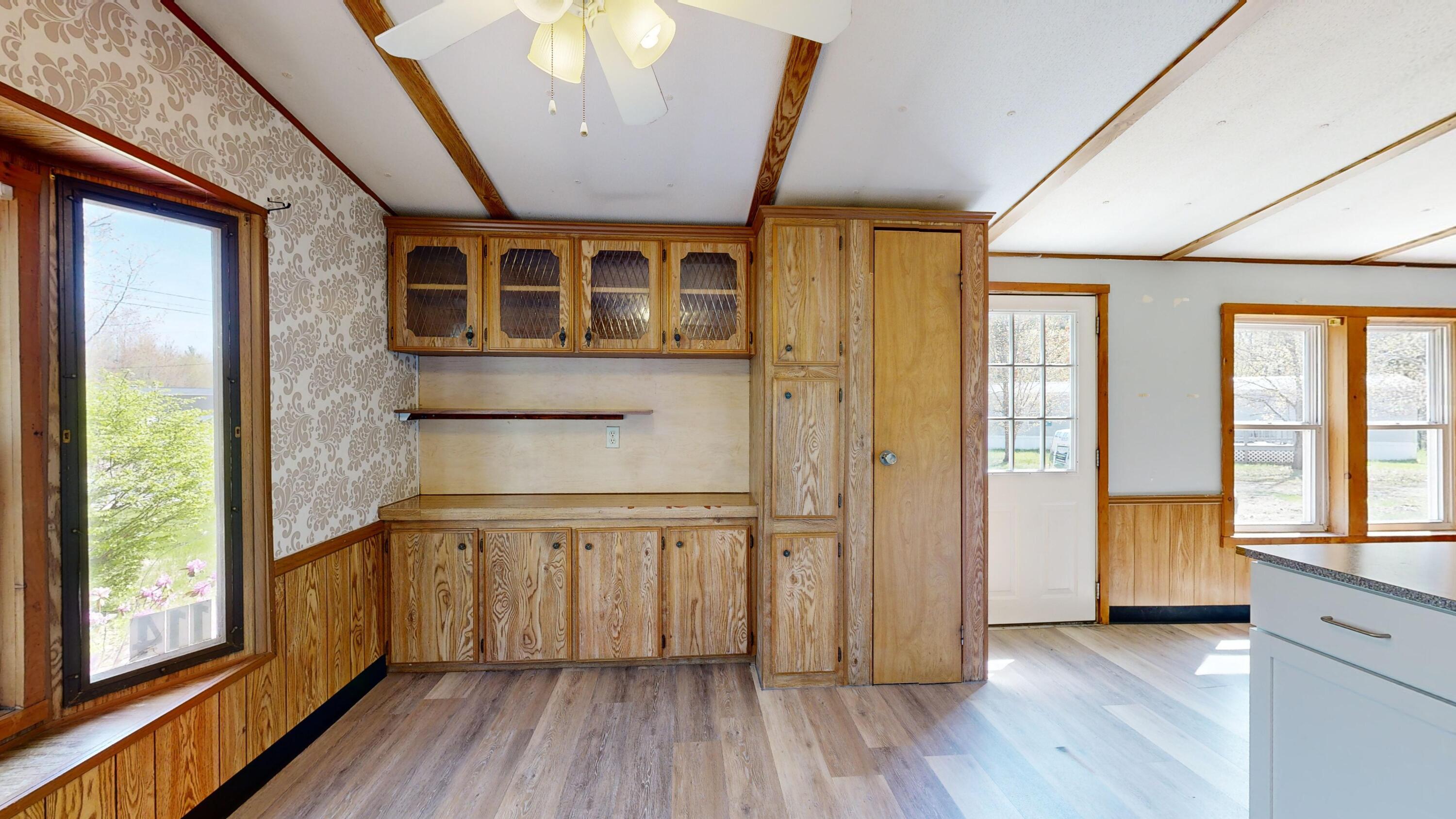 114 Plains Road Leeds, ME 04263 - Photo 8 of 32 Dining Area