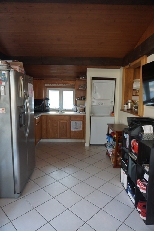 134 Columbia Road Lowell, MA 01854 - Photo 20 of 26 Gallery Image 20