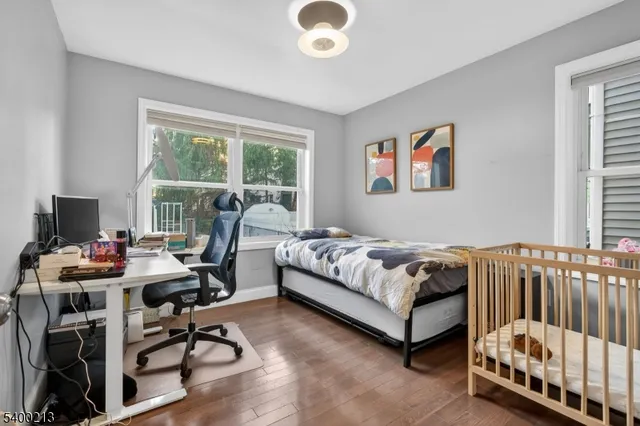 $925,000 | 301 South Parkway, Clifton, NJ 07014