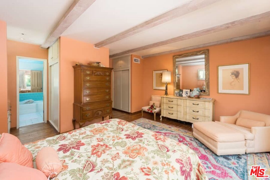 3480 Mandeville Canyon Road Los Angeles, CA 90049 - Photo 18 of 34