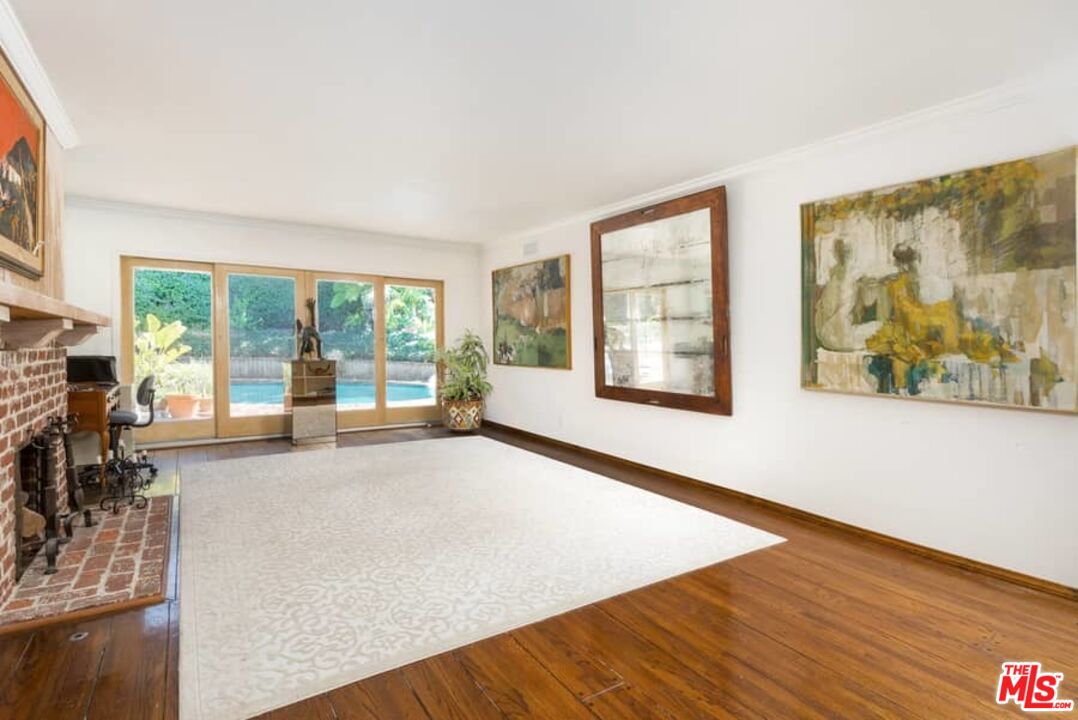 3480 Mandeville Canyon Road Los Angeles, CA 90049 - Photo 5 of 34