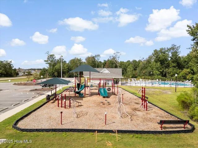 $336,900 | 6488 Pinnacle Point, Winnabow, NC 28479