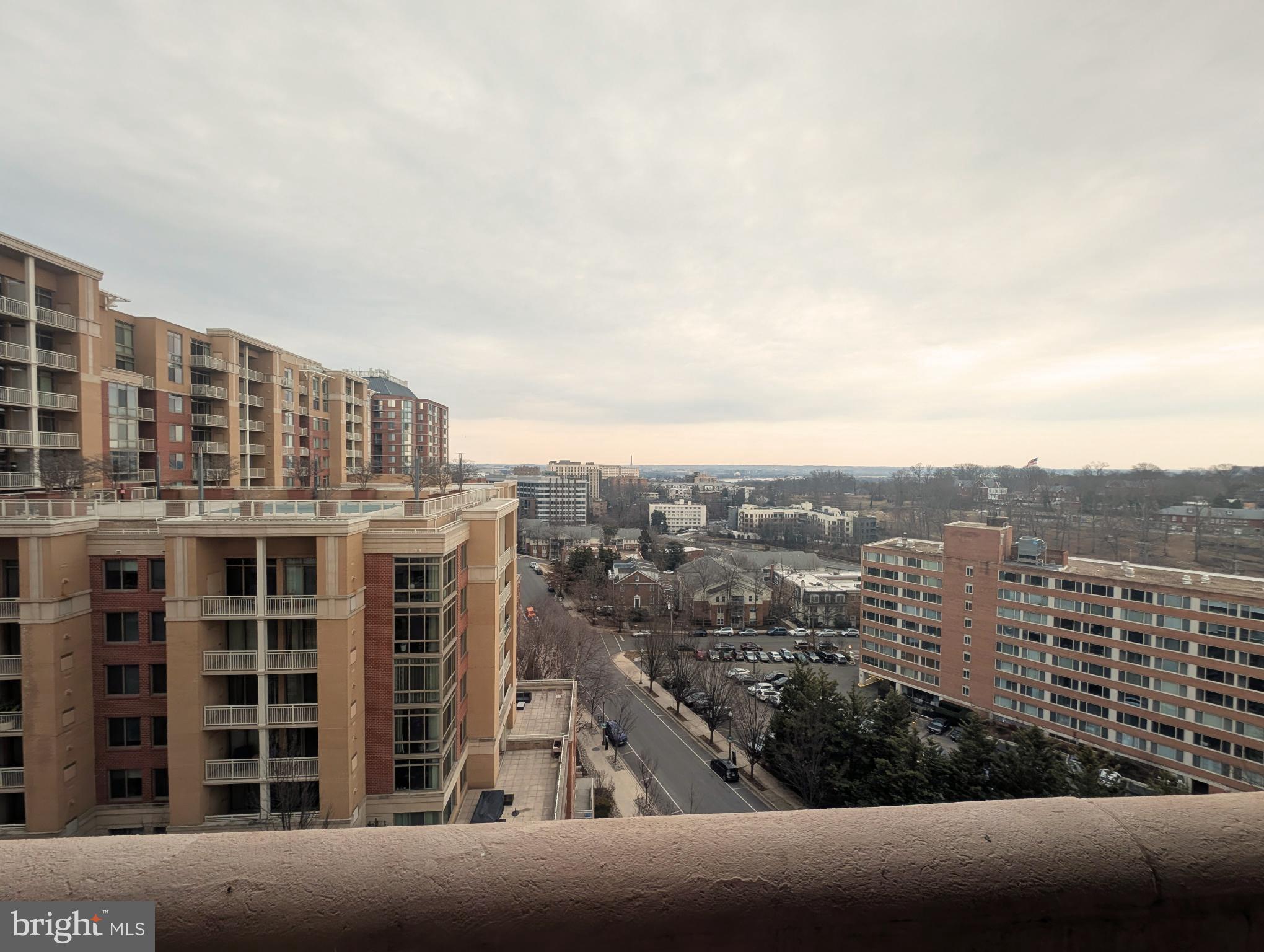 1301 North Courthouse Road, Unit 1202 Arlington, VA 22201 - Photo 11 of 17 a view of a city