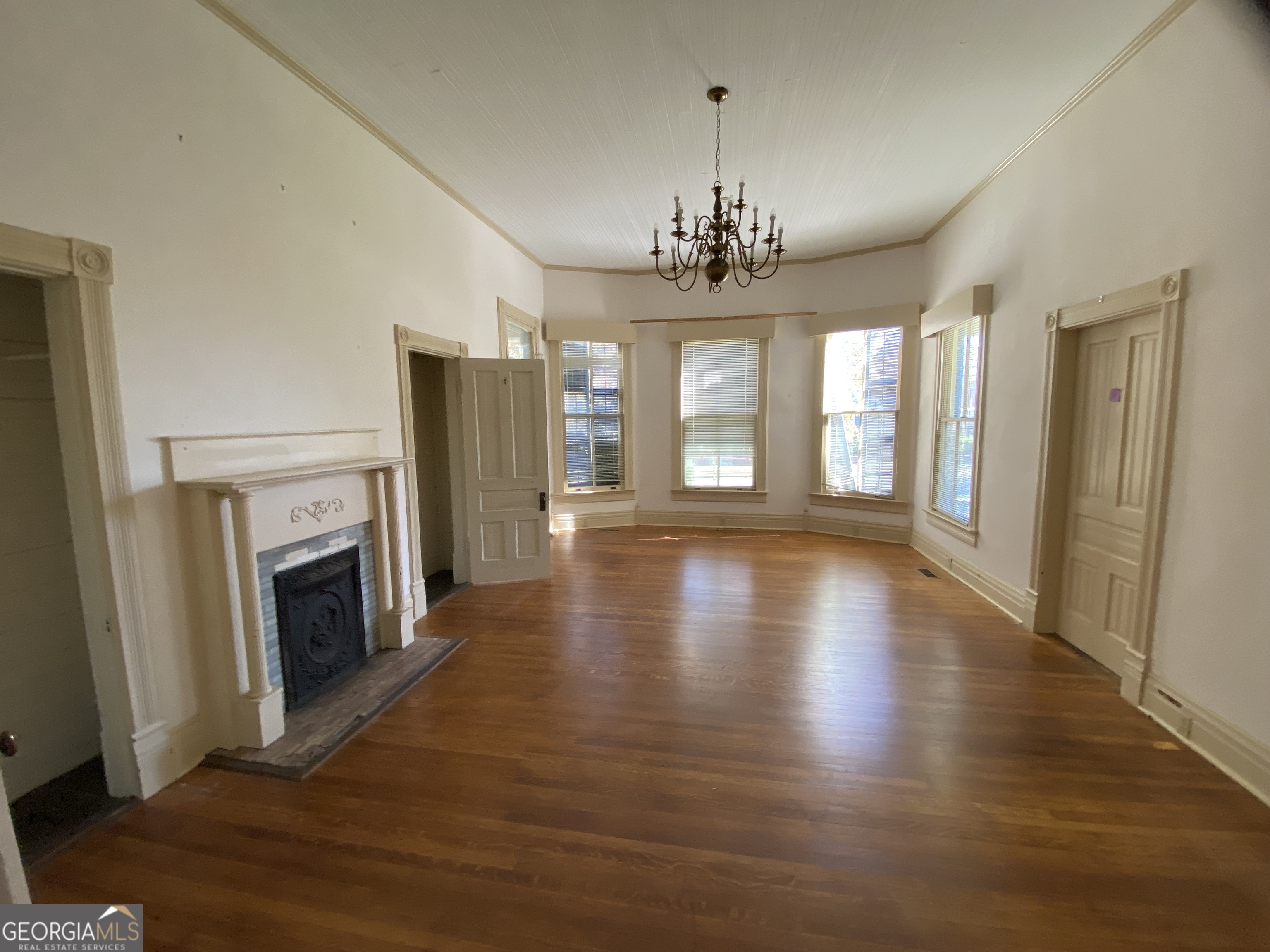 702 Bellevue Avenue Dublin, GA 31021 - Photo 8 of 11