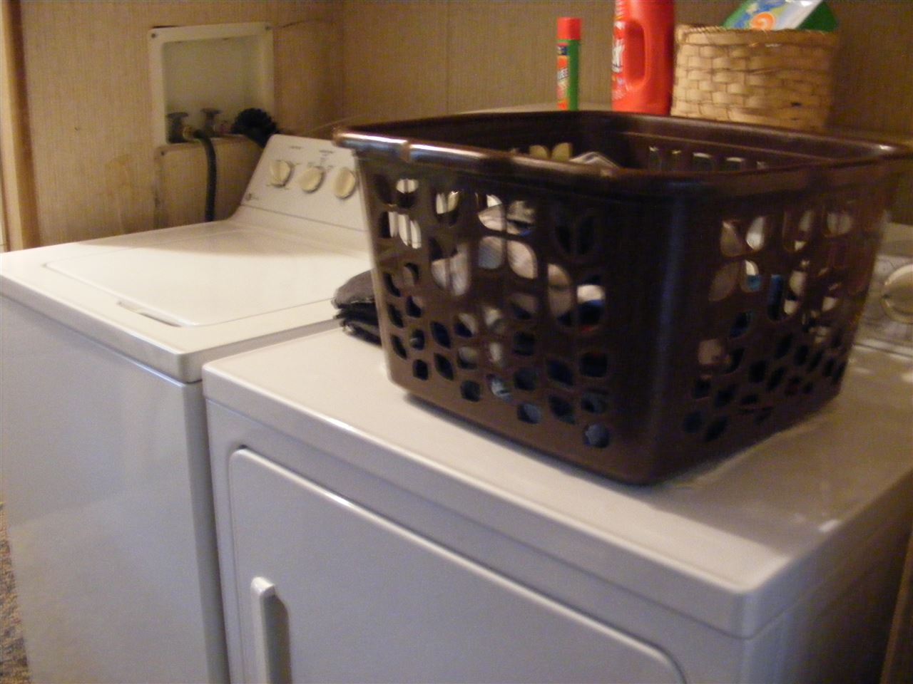 2598 South Duffield Road Sumner, MI 48889 - Photo 17 of 26 1818313-16.JPG