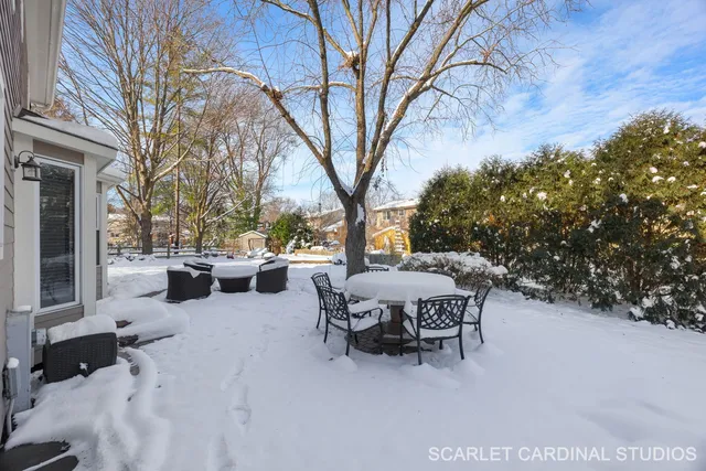 $625,000 | 307 Leeds Court, Naperville, IL 60565