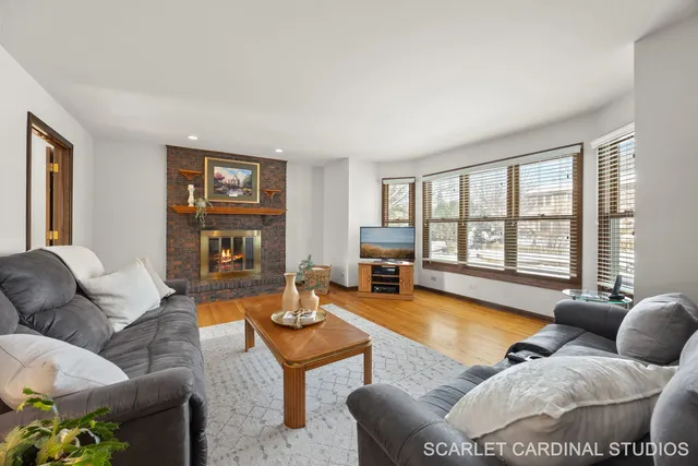 $625,000 | 307 Leeds Court, Naperville, IL 60565