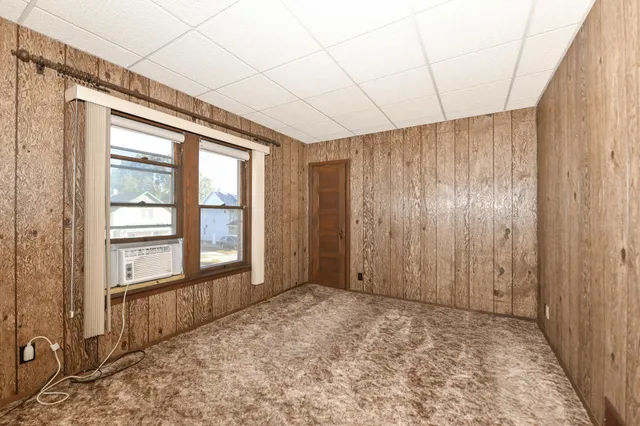 $209,000 | 6602 18th Avenue, Kenosha, WI 53143