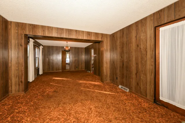 $209,000 | 6602 18th Avenue, Kenosha, WI 53143