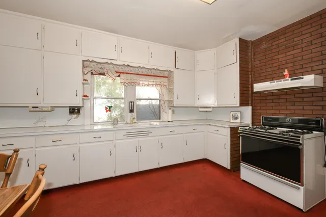 $209,000 | 6602 18th Avenue, Kenosha, WI 53143