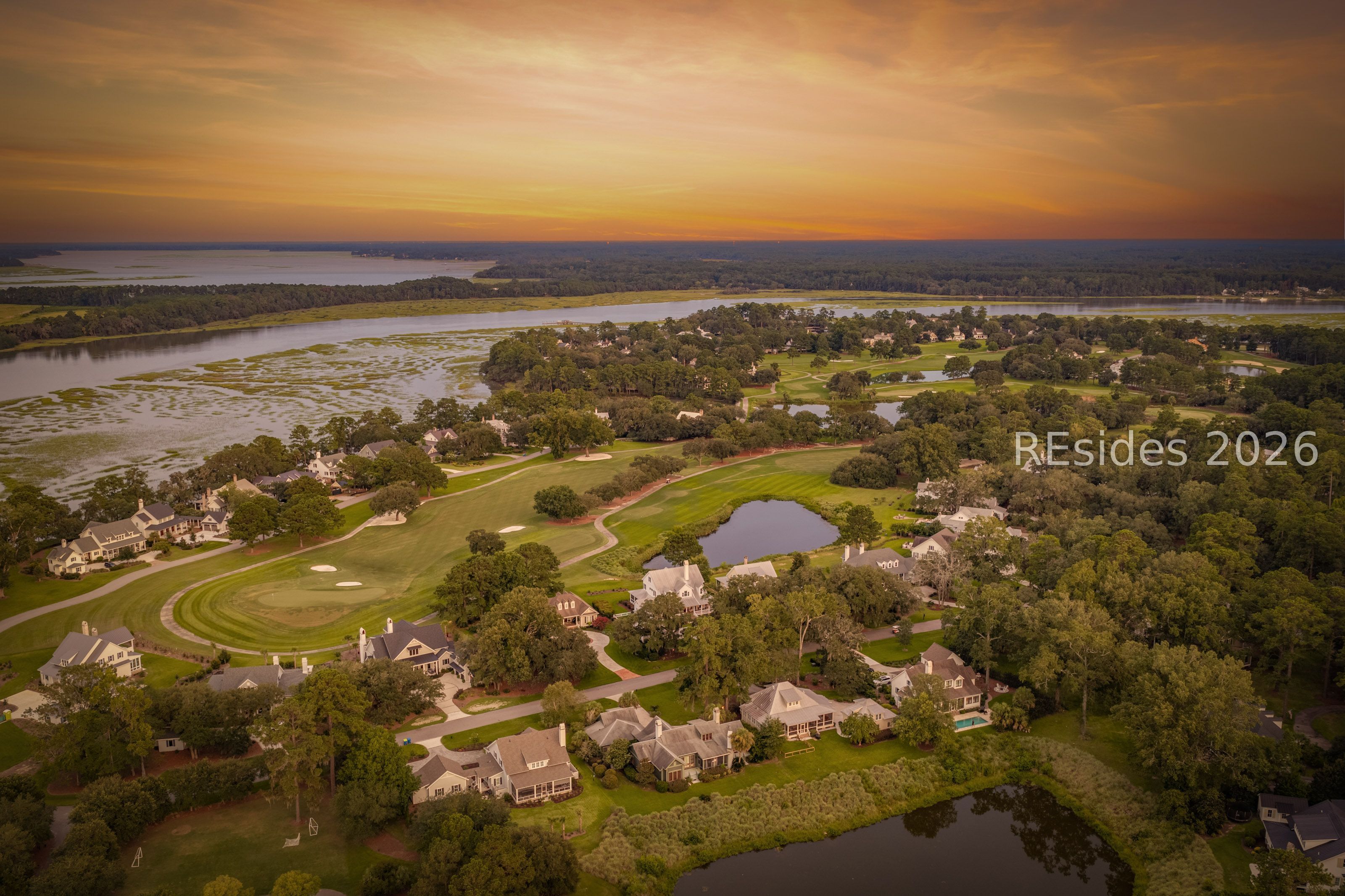 8 Old Oak Road Bluffton, SC 29909 - Photo 5 of 98 Gallery Image 5