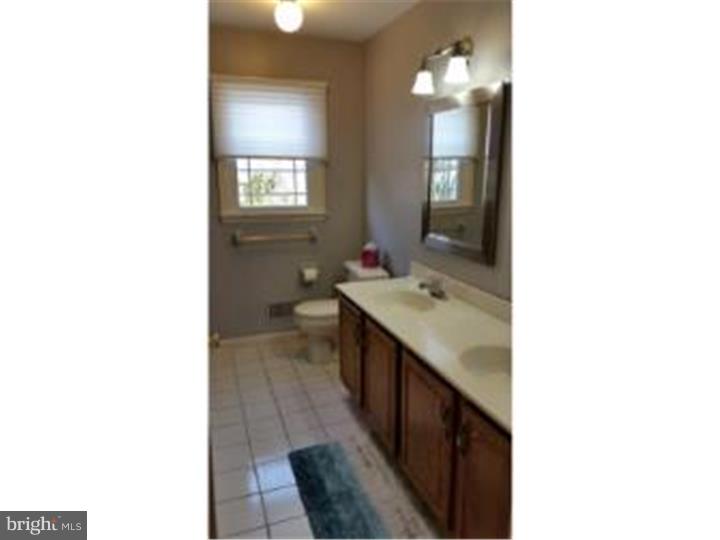 3225 Darien Road Bethlehem, PA 18020 - Photo 22 of 25 Gallery Image 22