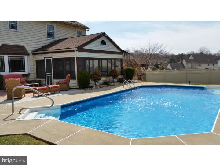 3225 Darien Road Bethlehem, PA 18020 - Photo 5 of 25 Gallery Image 5