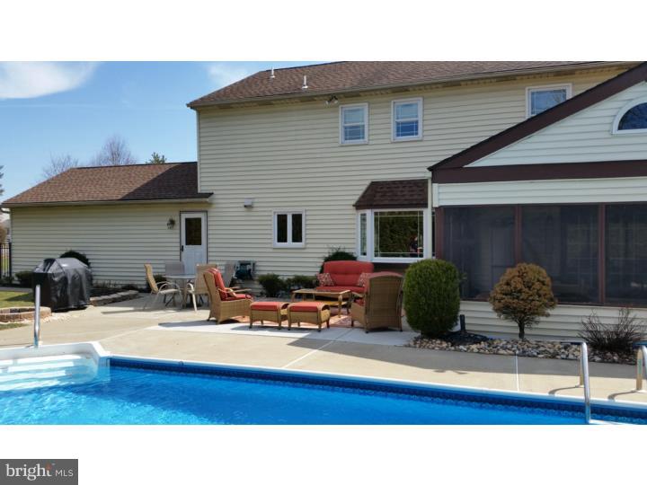 3225 Darien Road Bethlehem, PA 18020 - Photo 6 of 25 Gallery Image 6