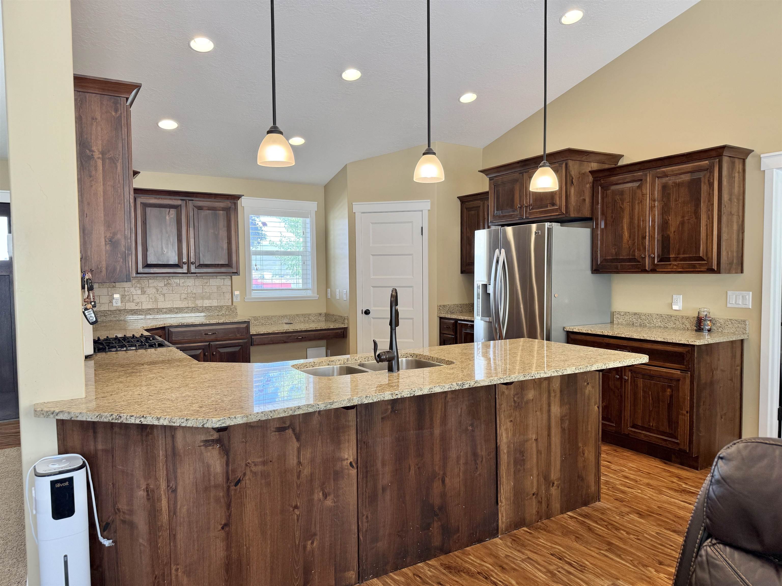 1465 Canyon Road Kemmerer, WY 83101 - Photo 11 of 36