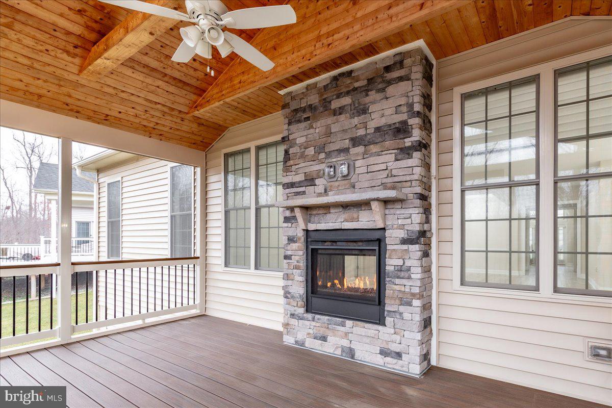 13712 Long Ridge Drive Gainesville, VA 20155 - Photo 35 of 62 dual sided gas fireplace