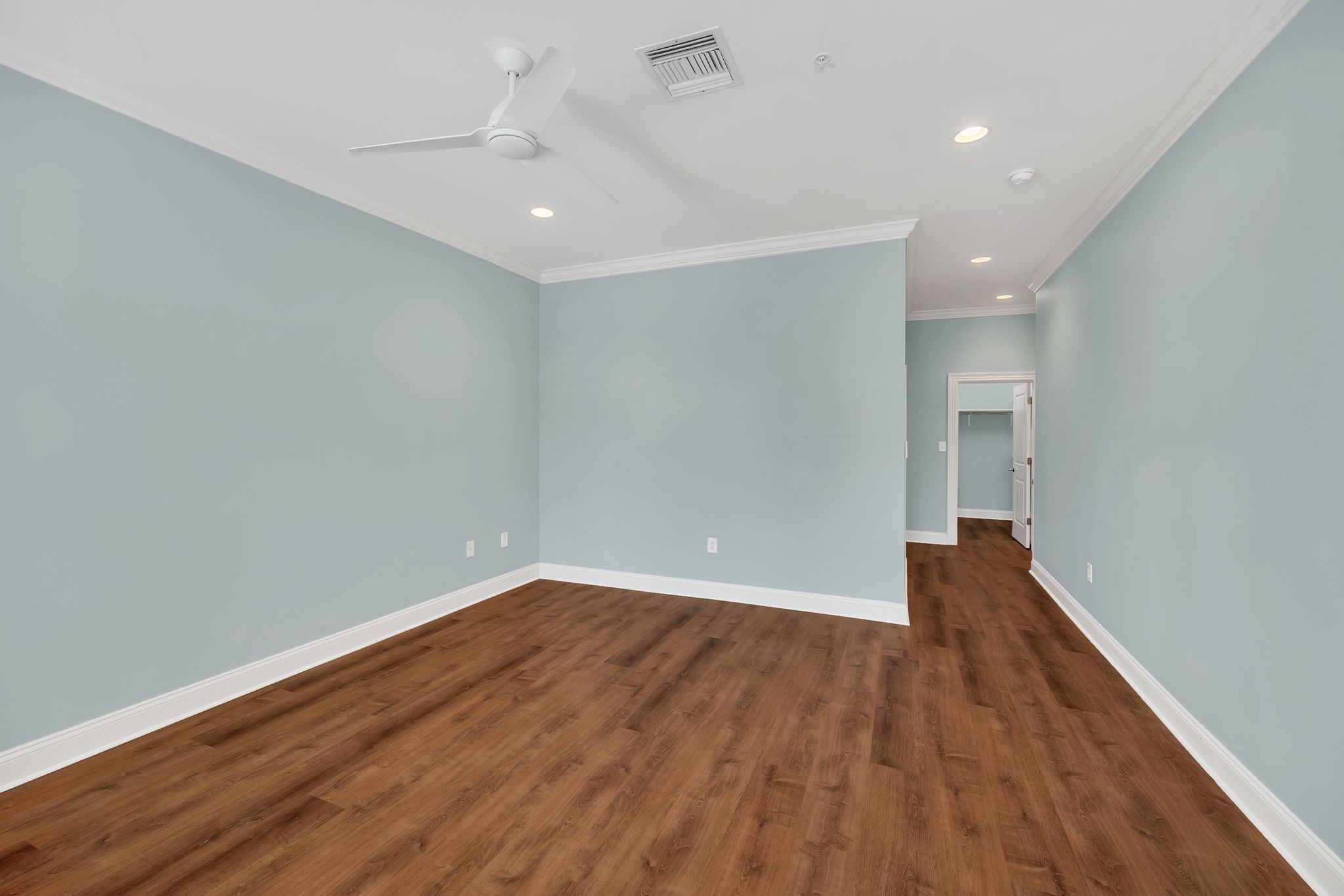 2411 Crestmoor Road, Unit 104 Nashville, TN 37215 - Photo 21 of 32 a view of an empty room with wooden floor