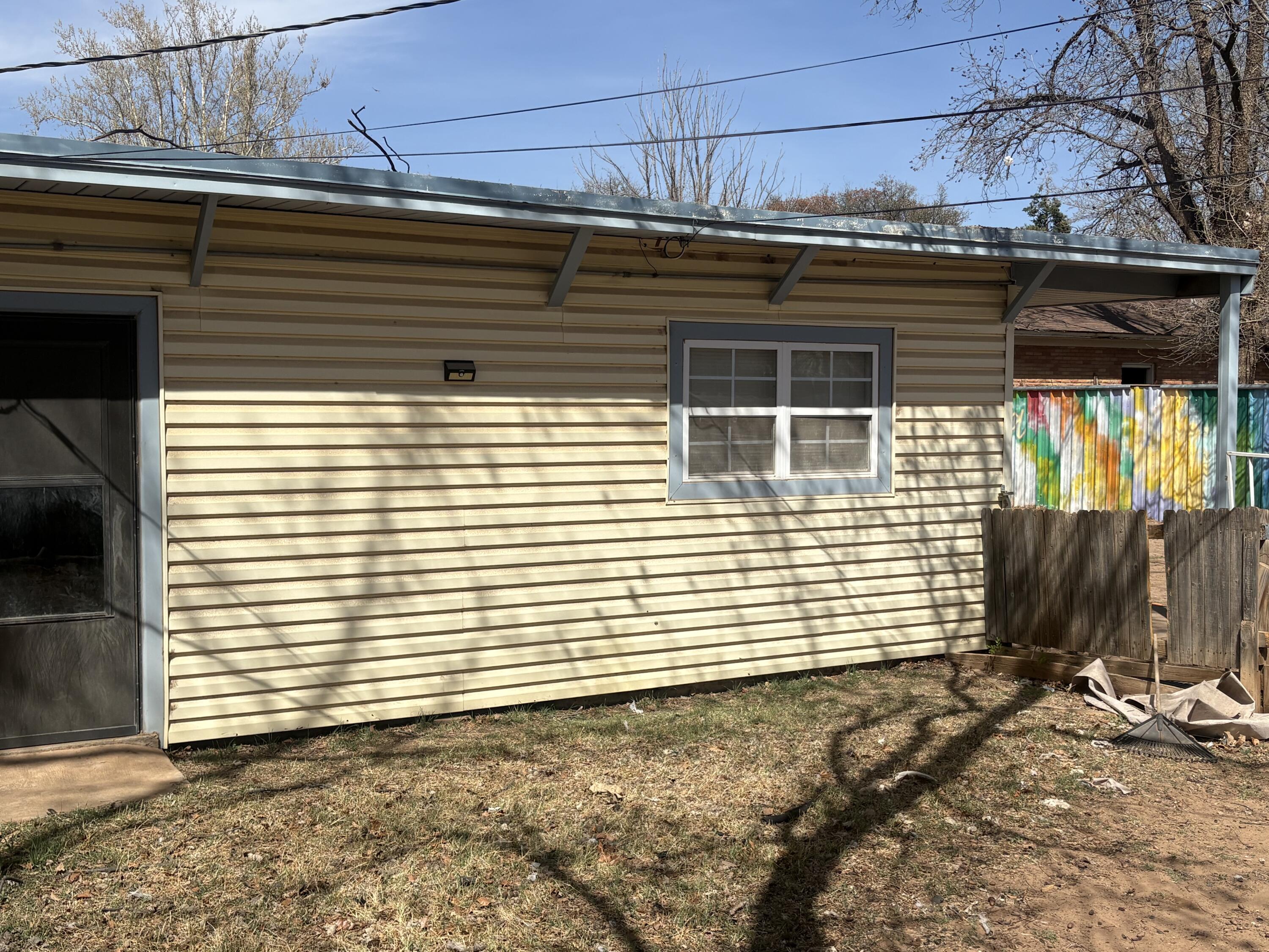 2009 46th Street Lubbock, TX 79412 - Photo 34 of 41 a view of a porch