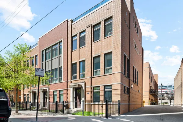 $1,499,000 | 1626 South Prairie Avenue, Chicago, IL 60616