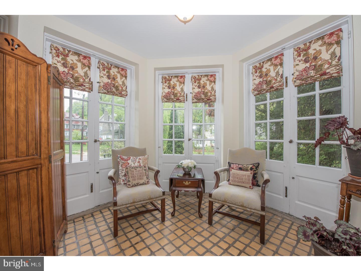 6463 Sherwood Road Philadelphia, PA 19151 - Photo 13 of 25 Gallery Image 13