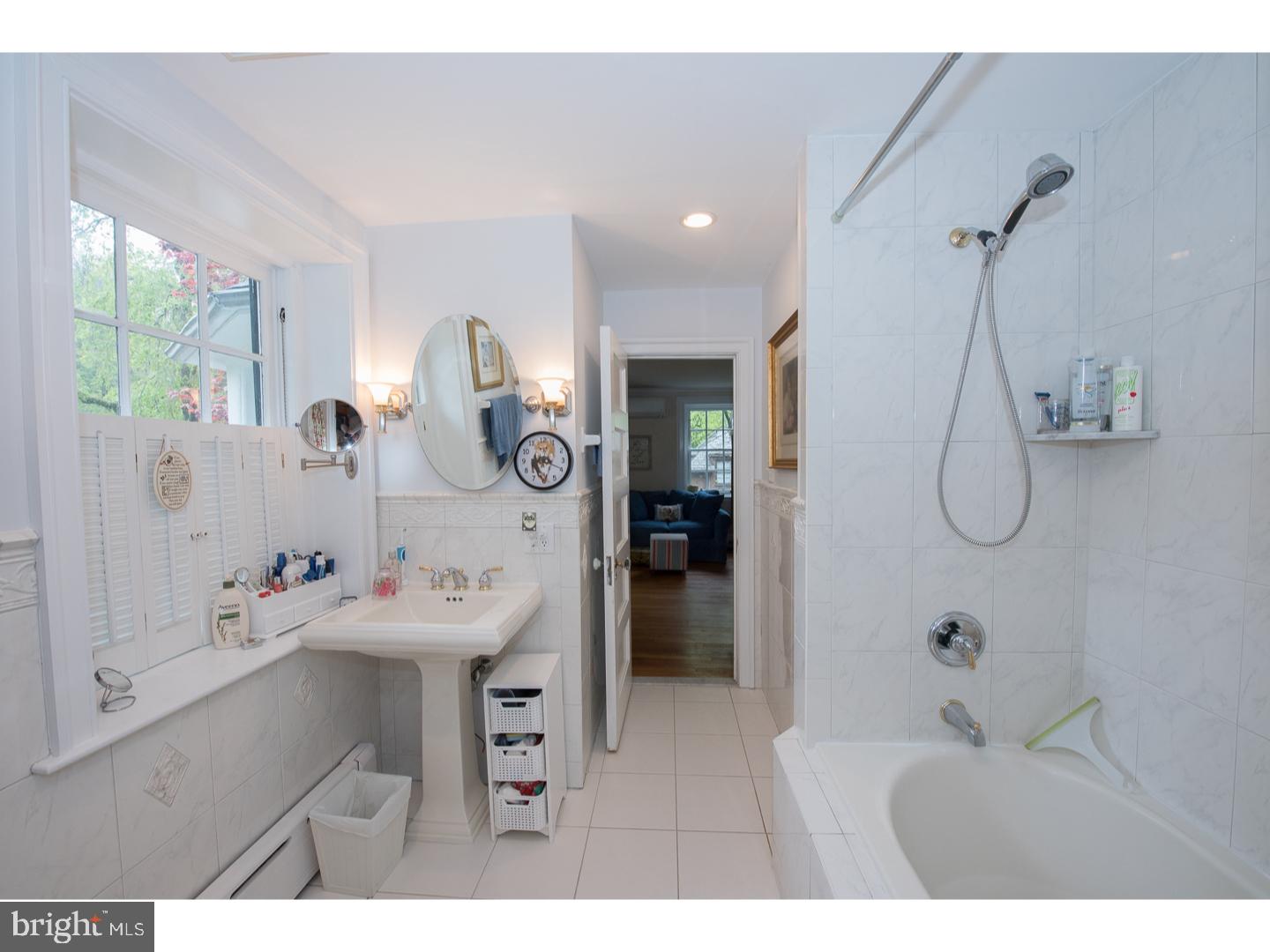 6463 Sherwood Road Philadelphia, PA 19151 - Photo 18 of 25 Gallery Image 18