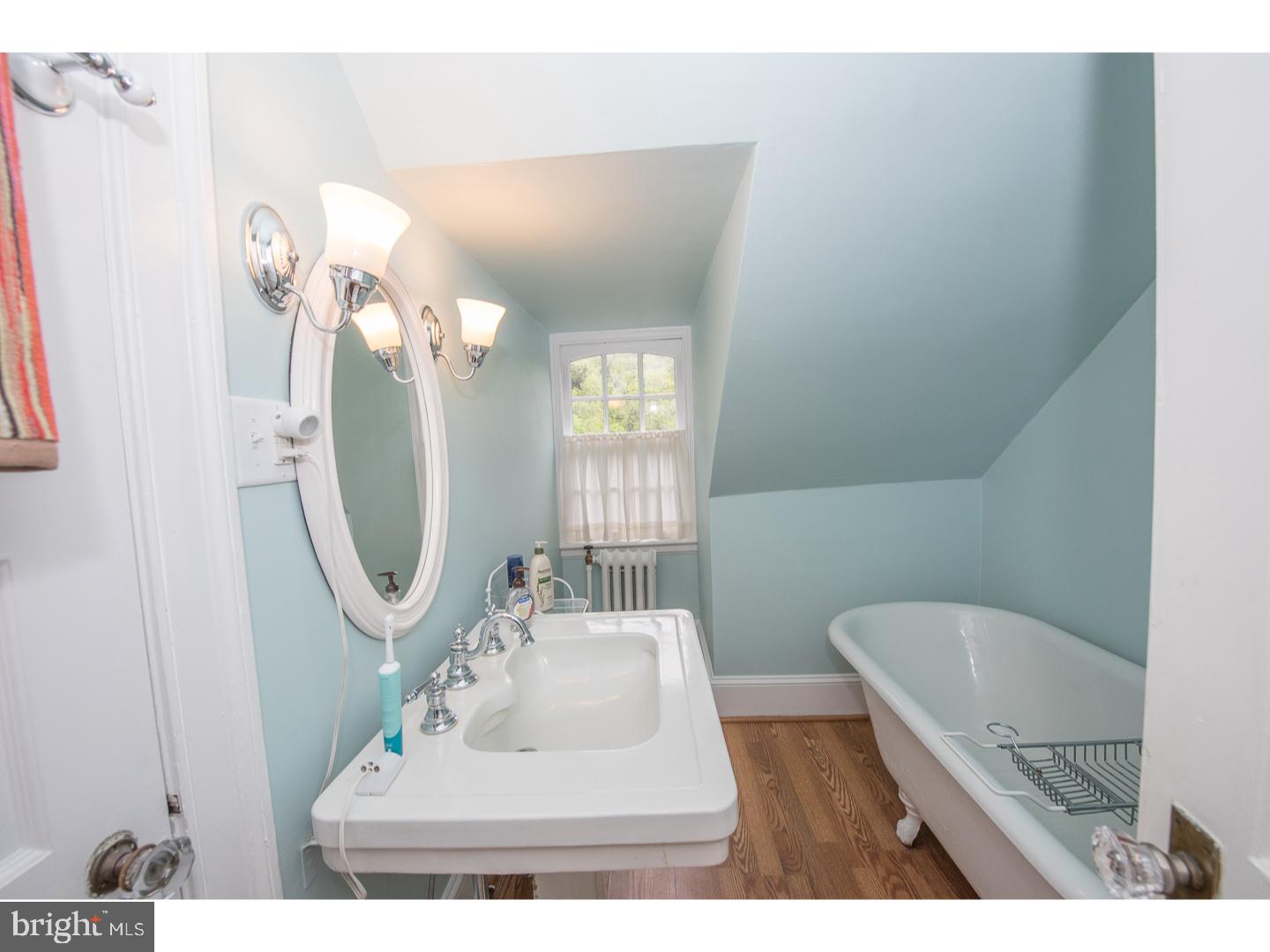 6463 Sherwood Road Philadelphia, PA 19151 - Photo 23 of 25 Gallery Image 23