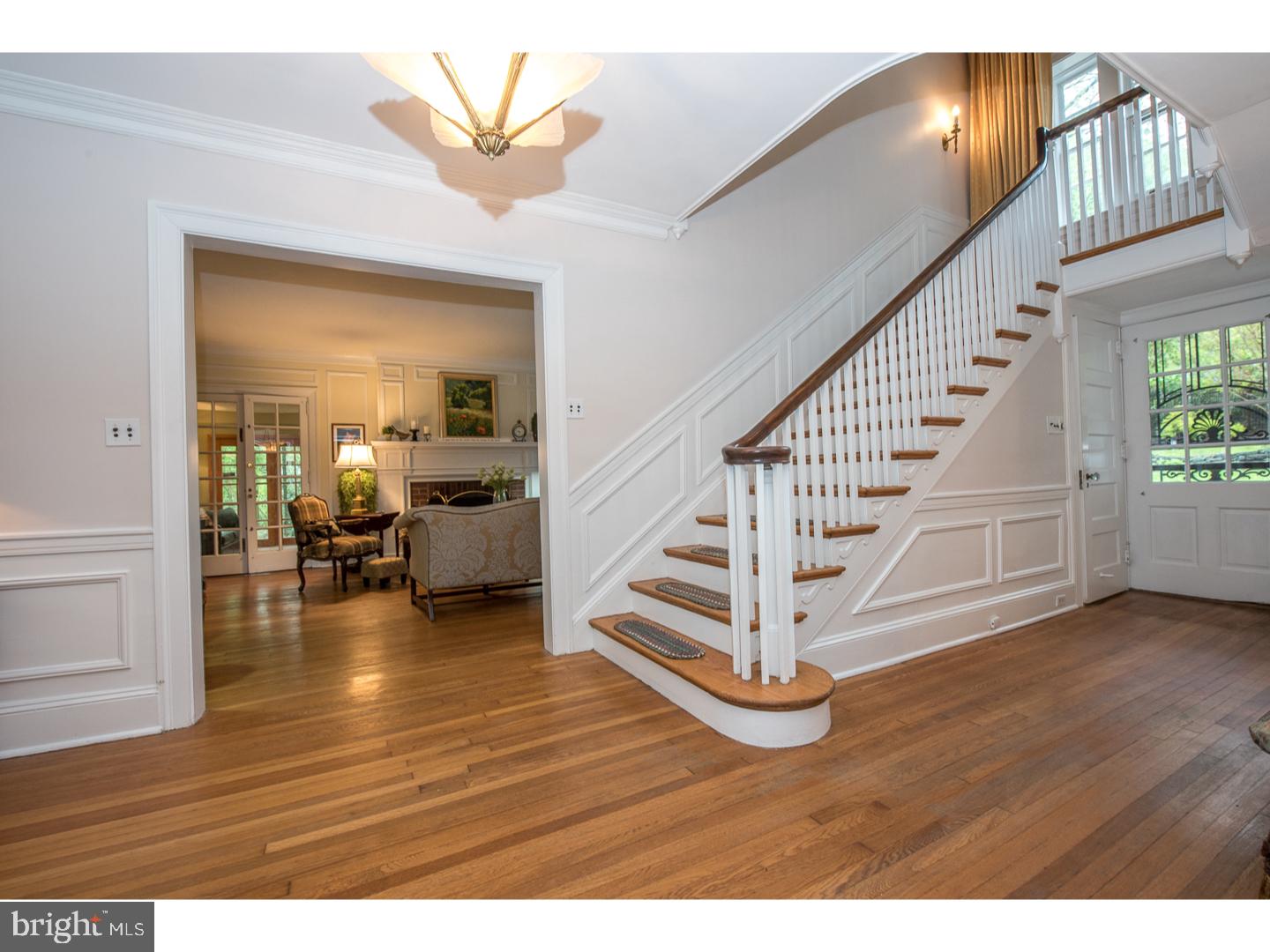 6463 Sherwood Road Philadelphia, PA 19151 - Photo 5 of 25 Gallery Image 5