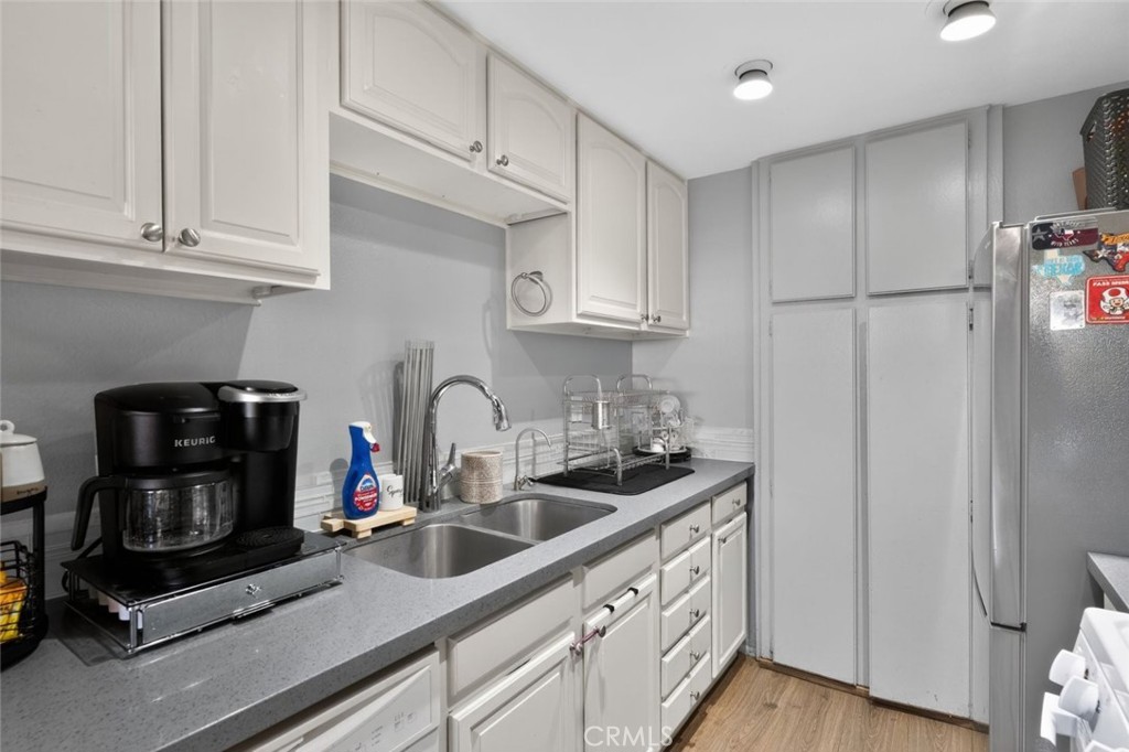 2537 Occidental Circle Riverside, CA 92507 - Photo 11 of 32