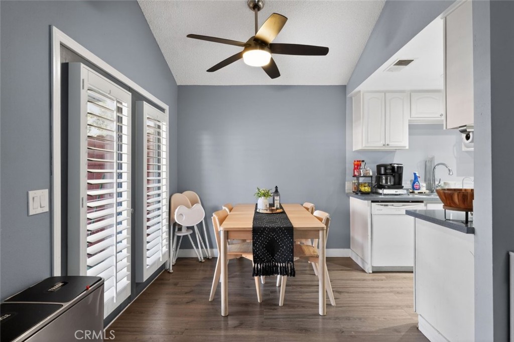 2537 Occidental Circle Riverside, CA 92507 - Photo 14 of 32