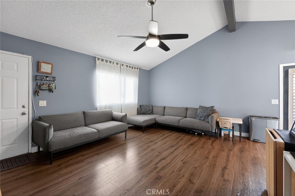 2537 Occidental Circle Riverside, CA 92507 - Photo 6 of 32