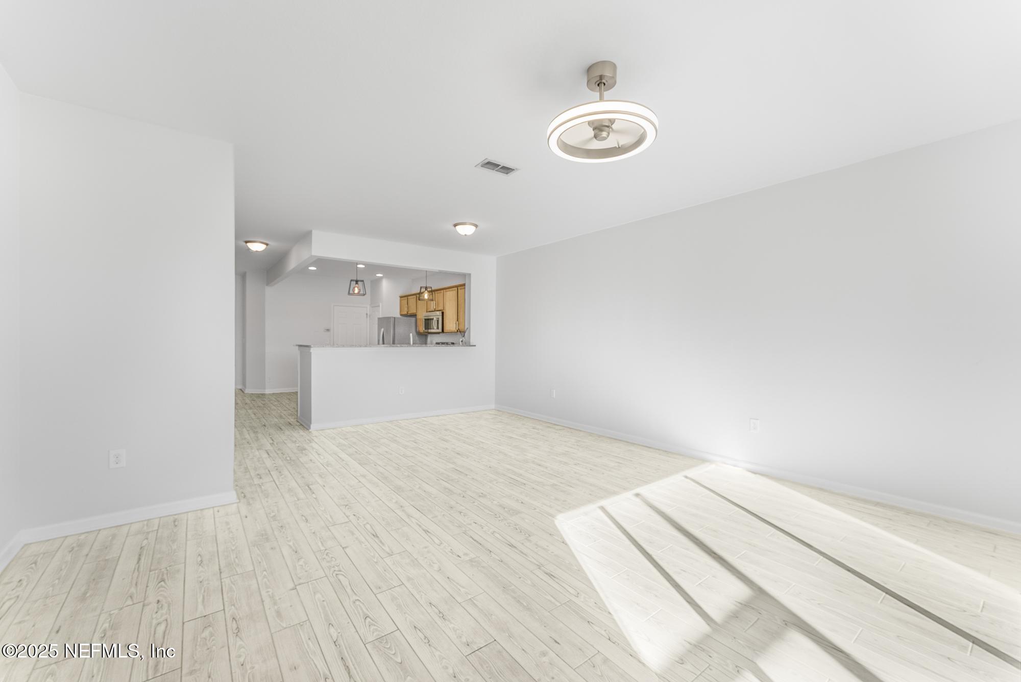 6916 Roundleaf Drive Jacksonville, FL 32258 - Photo 11 of 46 6916_Roundleaf-HDR-11