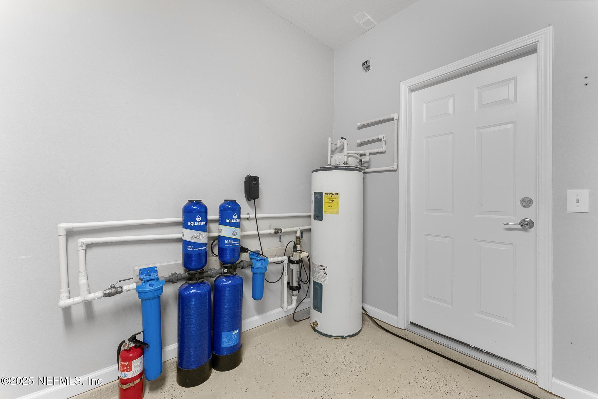 6916 Roundleaf Drive Jacksonville, FL 32258 - Photo 40 of 46 6916_Roundleaf-HDR-42