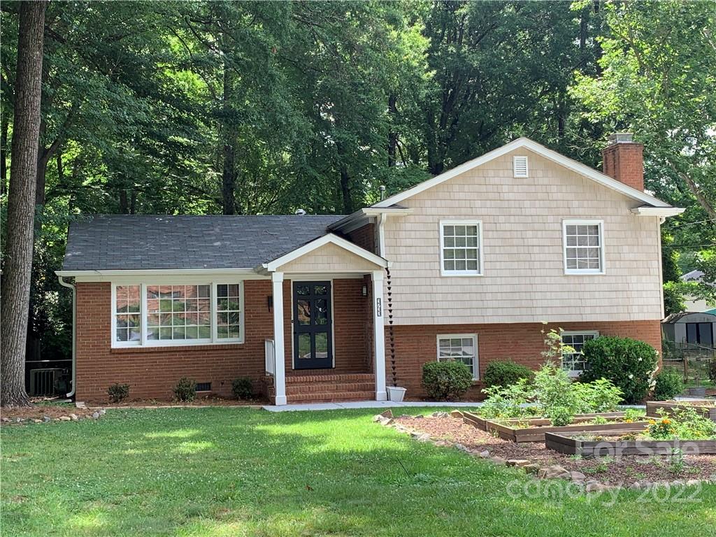 3733 Rhodes Avenue Charlotte, NC 28210 - Photo 2 of 3 Gallery Image 2