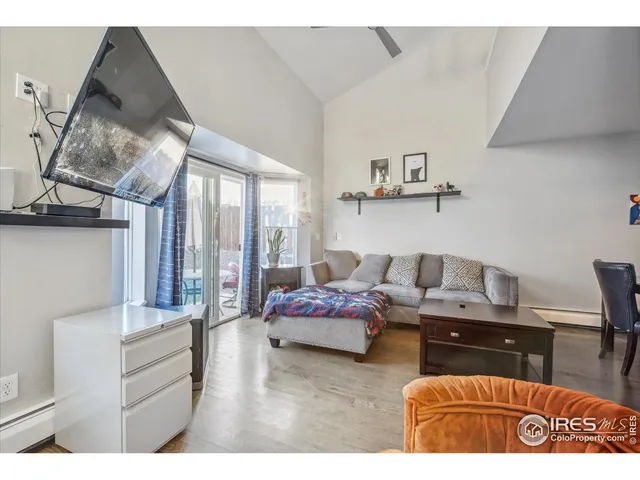 $327,000 | 5415 West 16th Avenue, Lakewood, CO 80214