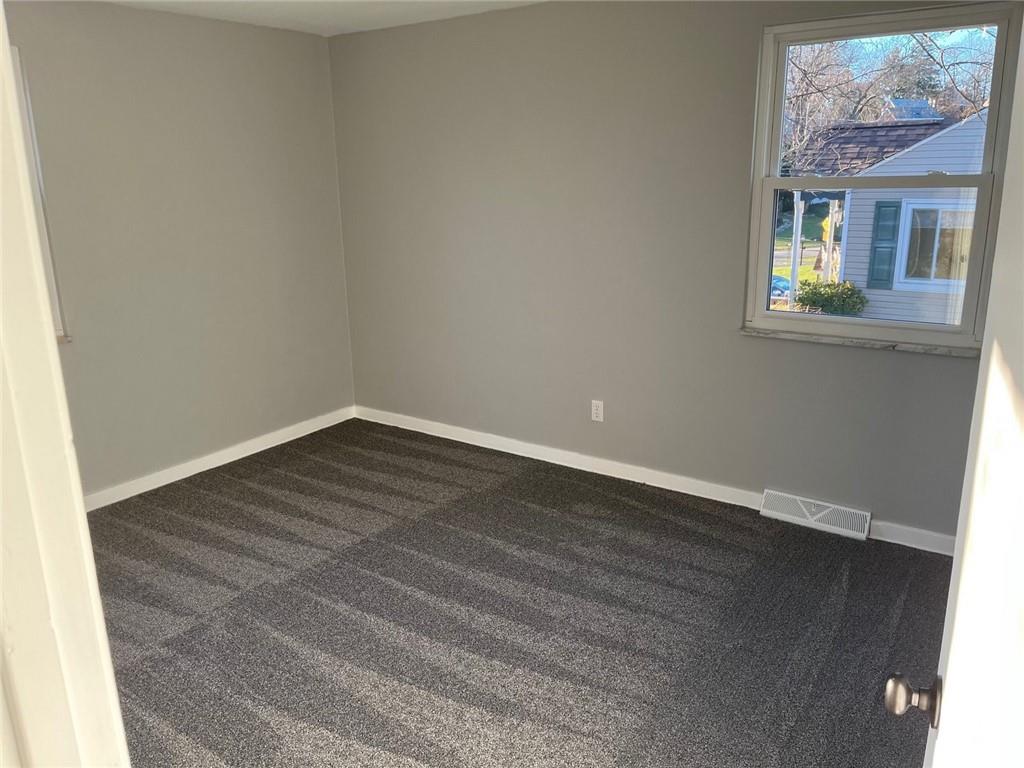 7810 Roderick Drive Pittsburgh, PA 15237 - Photo 11 of 17 Gallery Image 11