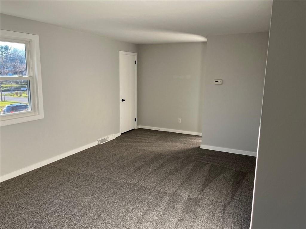 7810 Roderick Drive Pittsburgh, PA 15237 - Photo 7 of 17 Gallery Image 7