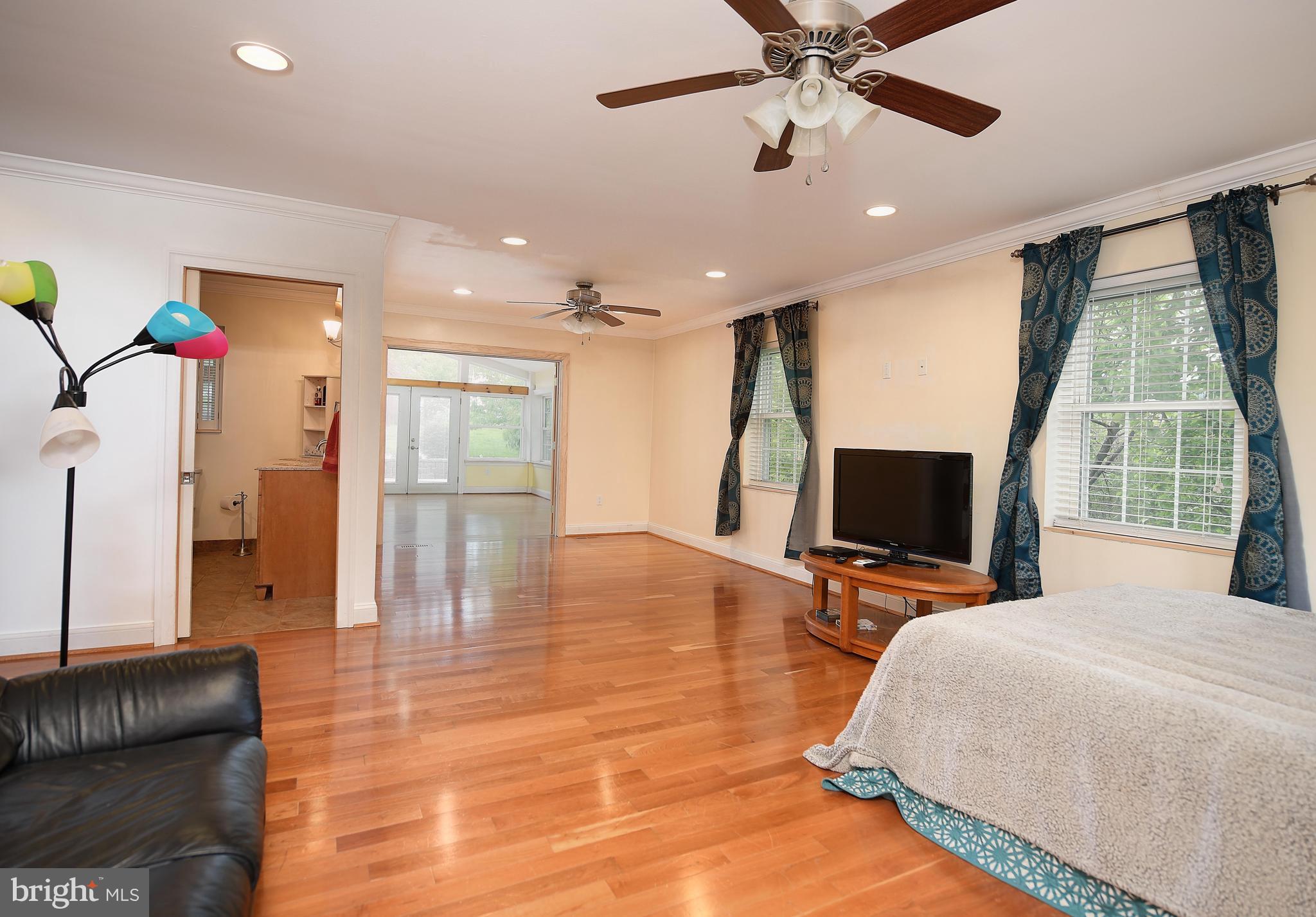 731 Reckord Road Fallston, MD 21047 - Photo 13 of 43 SITTING AREA (EASILY CONVERTED TO BEDROOM)