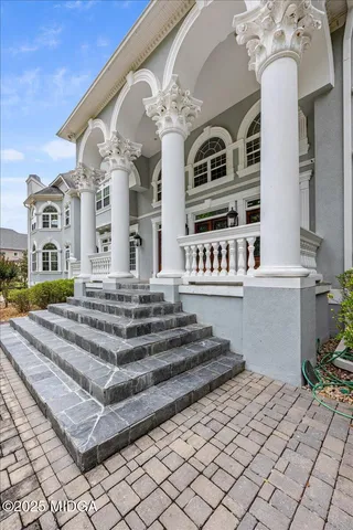 $2,400,000 | 311 North Rivoli Farms Drive, Macon, GA 31210