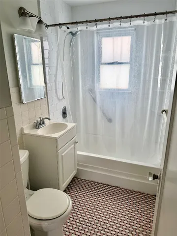 $1,200 | 147 East Frederick Street, Binghamton, NY 13904